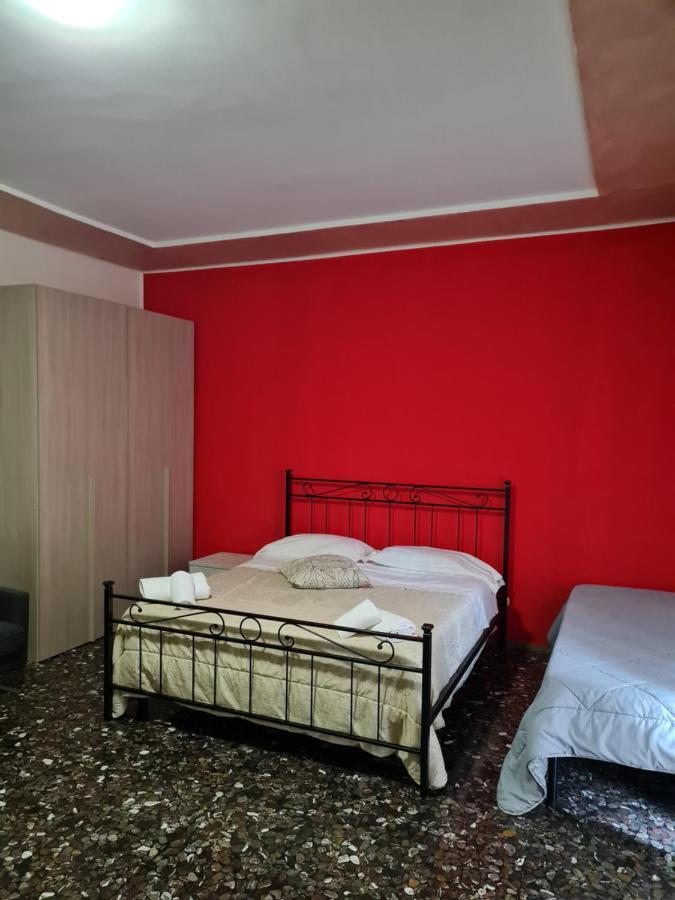 Hôtel Landlady Airport Orio Bergamo Ida à Orio al Serio Extérieur photo